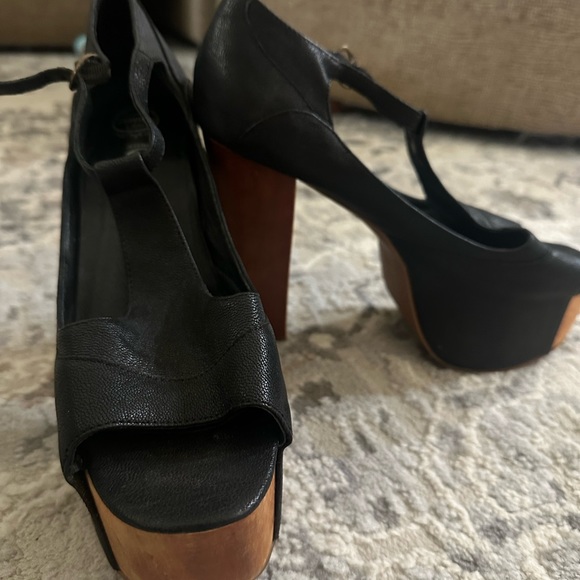 Jeffrey Campbell Foxy T Strap platform heels - Picture 4 of 5